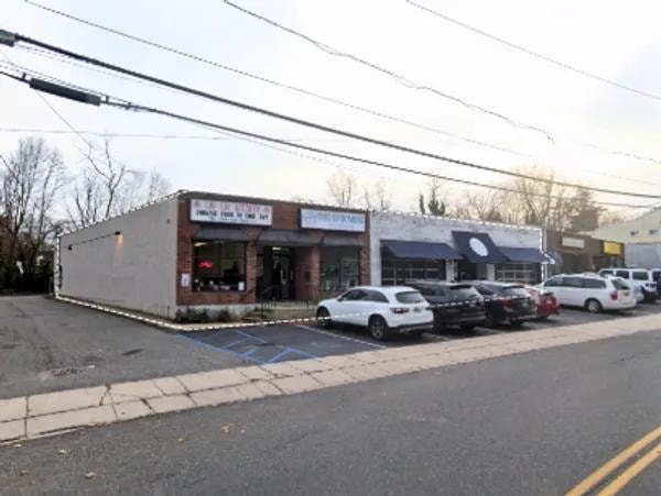 Suffolk Retail Property — 109-111 New York 11721